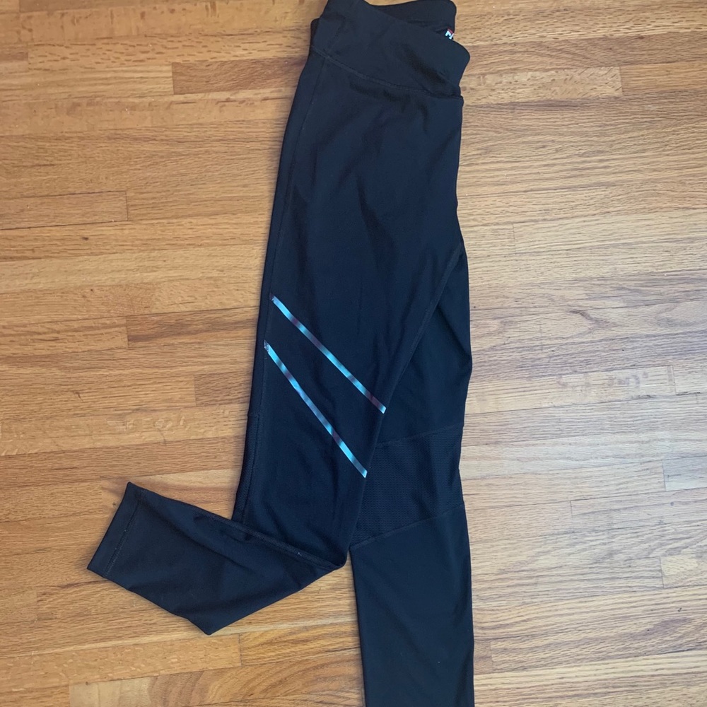 Medium black leggings